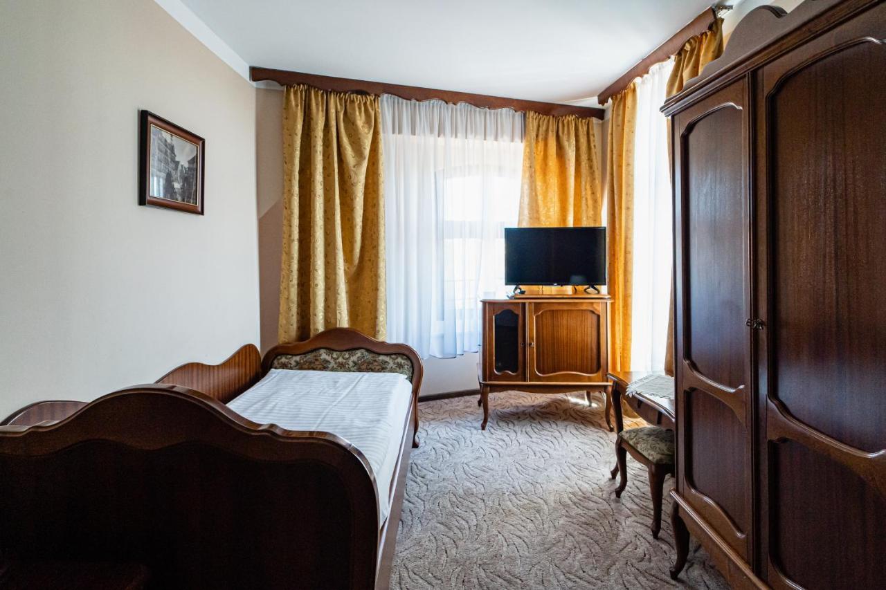 Hotel Polonia Stary Toruń Exteriör bild